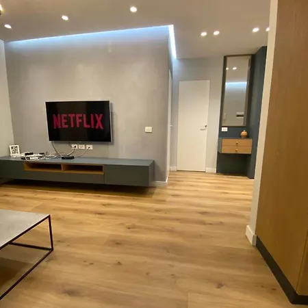 Primo 2 Apartment *