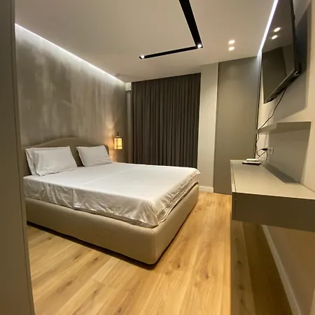 Primo 2 * Tirana