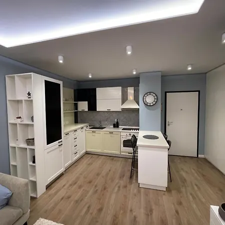 Primo 2 Apartment *